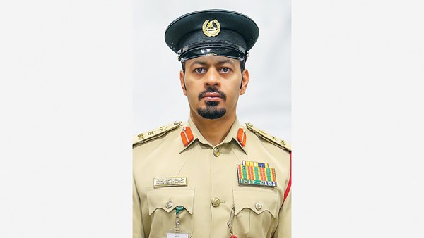 شرطة دبي تُعيد 77 ألف درهم لمسافر باكستاني