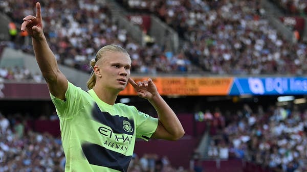 هالاند الآن مثل هنري ورونالدو